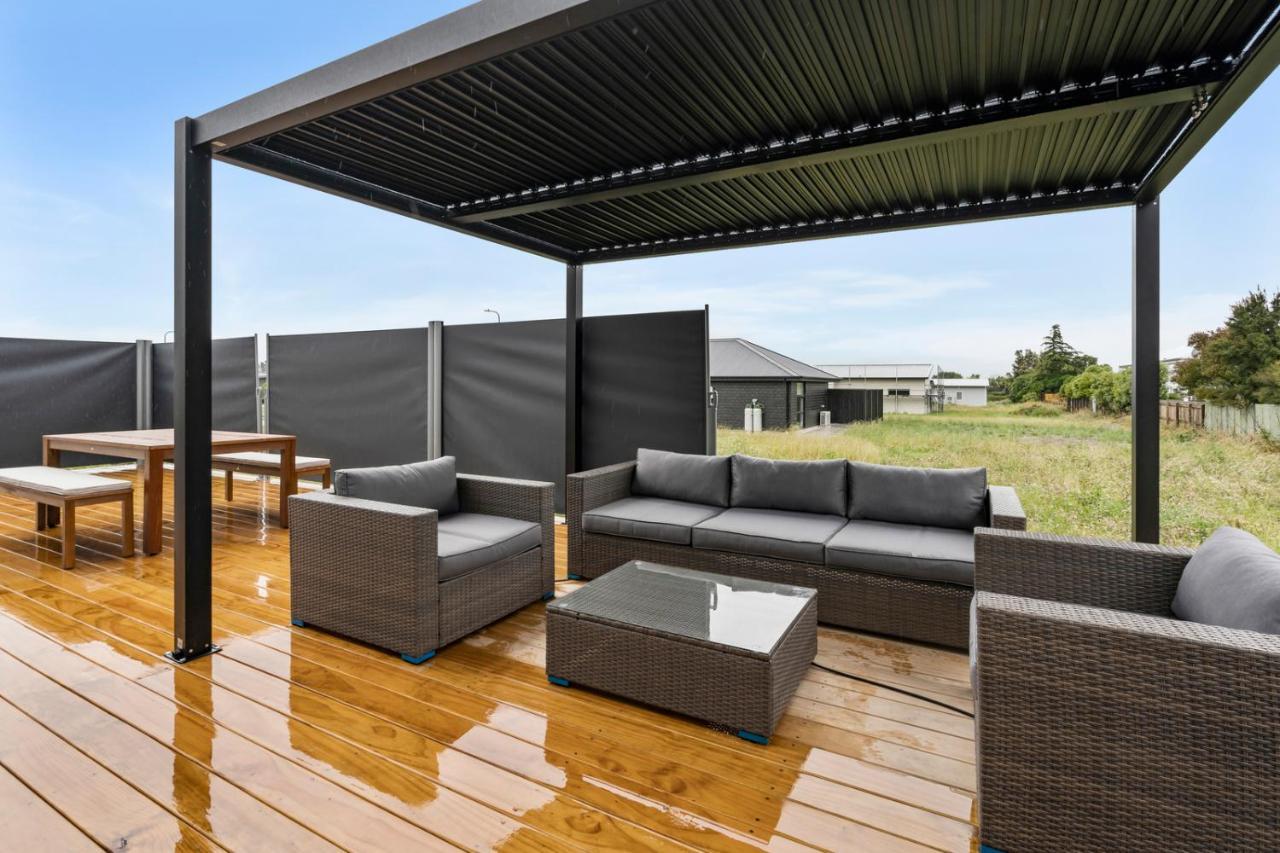 Pride Of Pinot - Martinborough Holiday Home Eksteriør bilde